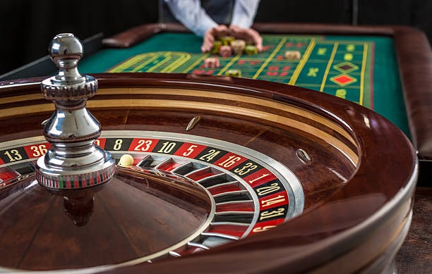 slotbos mobile app interface showing live-dealer table, sportsbook odds, and slot games in one navigation
